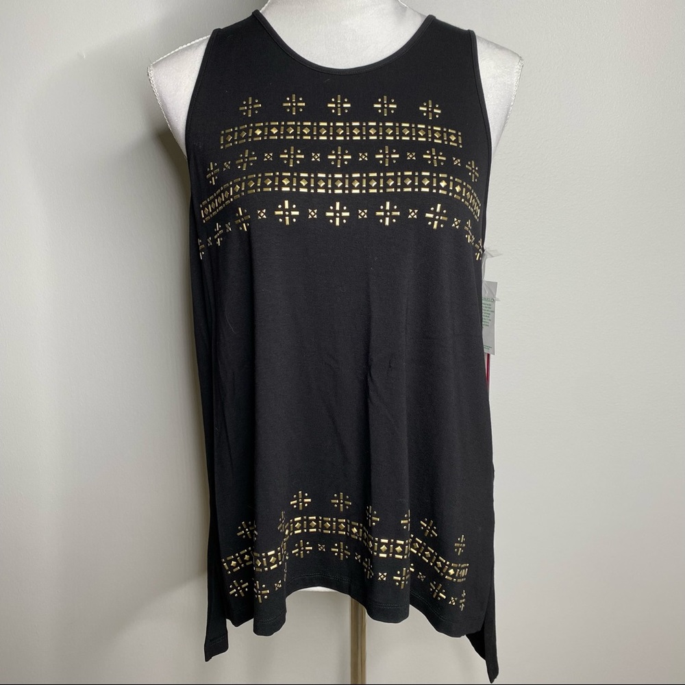 Vince Camuto NWT boho high low top in rich black size medium